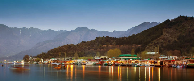 Experience the beautiful panoramic city! Experience the beautiful panoramic city!