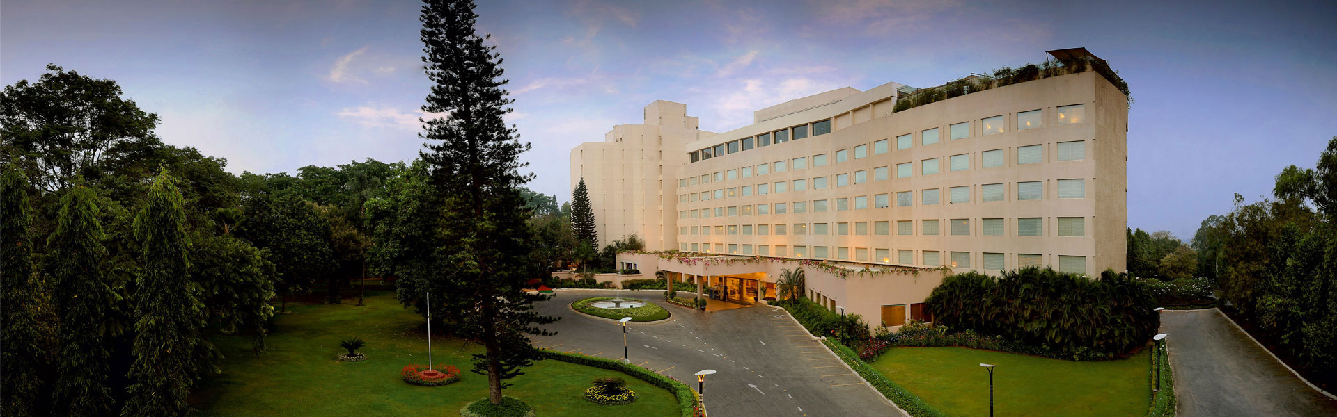 Best 5 Star Luxury Hotels In Bangalore The Lalit Ashok The Lalit Ashok Bangalore Hotel Or Destination