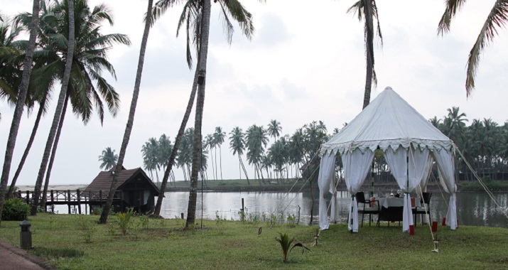 Romantic Retreat Romantic Retreat