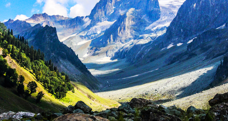 Enchanting Kashmir Enchanting Kashmir