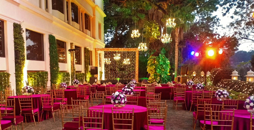 Aamrapali Lawn
